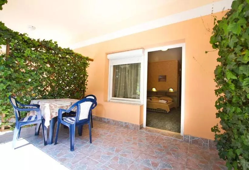 Superior Room with Terrace, Piknik Wellness