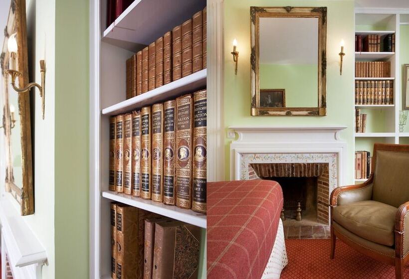 エクゼクティブルーム, Relais Du Louvre