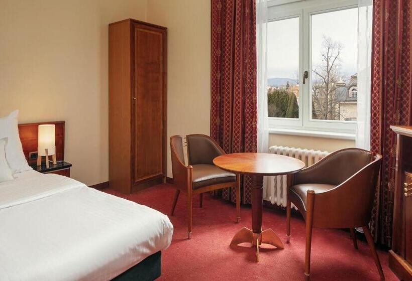 스위트, Spa Hotel Villa Smetana