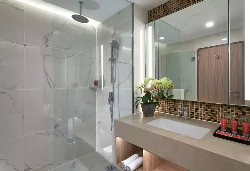 اتاق خانوادگی, Swiss Garden Hotel Bukit Bintang Kuala Lumpur