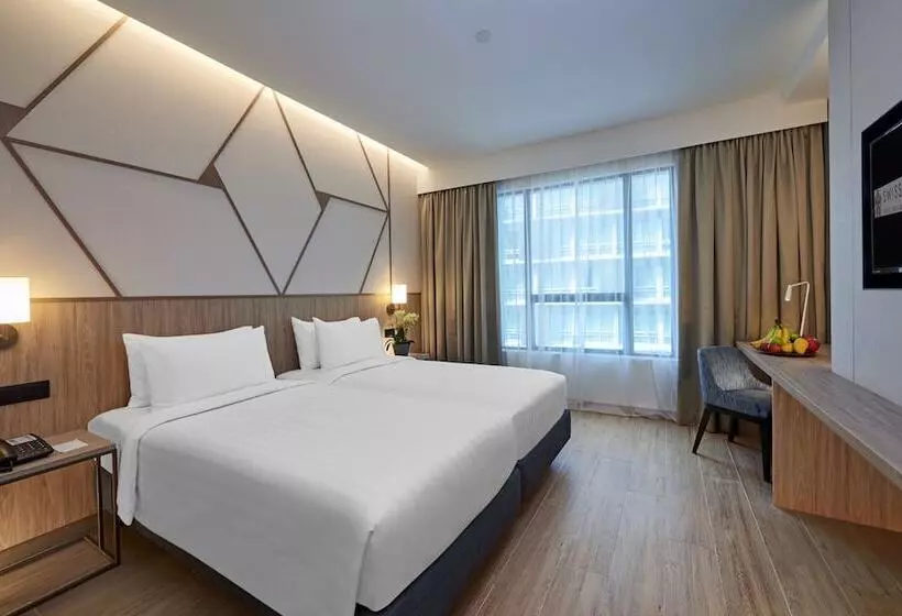 اتاق لوکس, Swiss Garden Hotel Bukit Bintang Kuala Lumpur