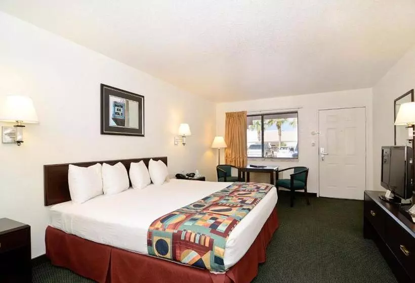 اتاق استاندارد با تخت بزرگ, Best Western Colorado River Inn
