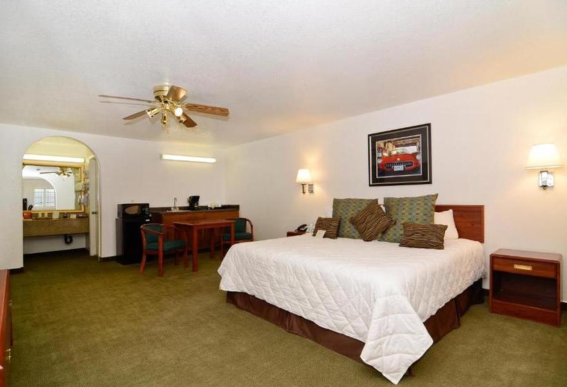 جناح غرفتين نوم, Best Western Colorado River Inn