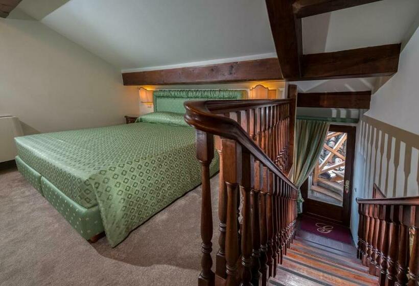 Junior Suite with Terrace