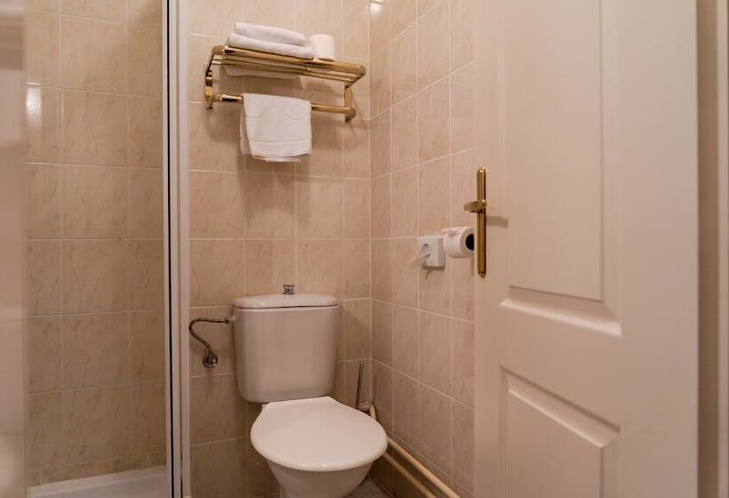 标准单人间, Grand