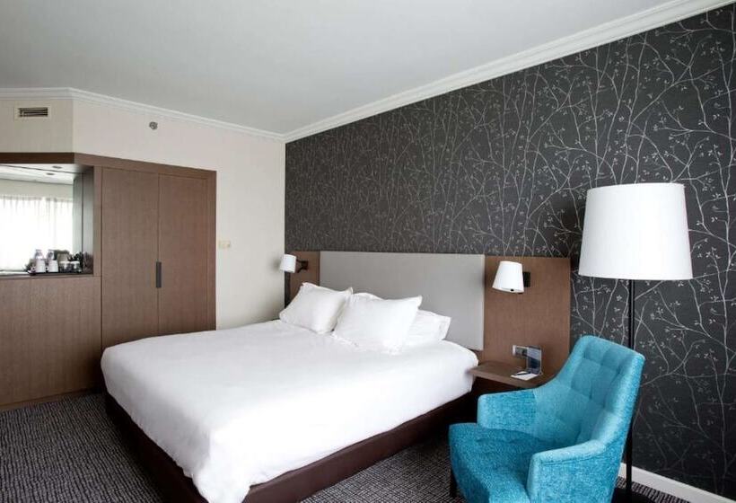 デラックスルーム, Hilton Paris Charles De Gaulle Airport