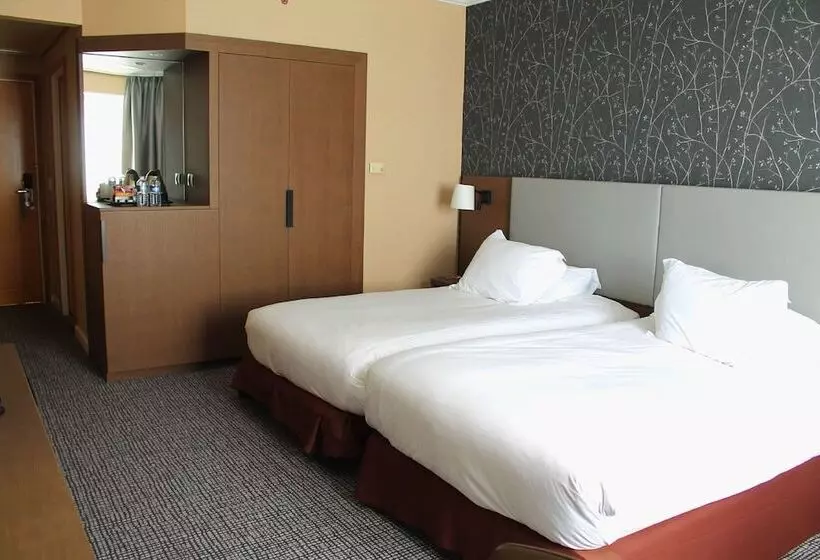デラックスルーム, Hilton Paris Charles De Gaulle Airport