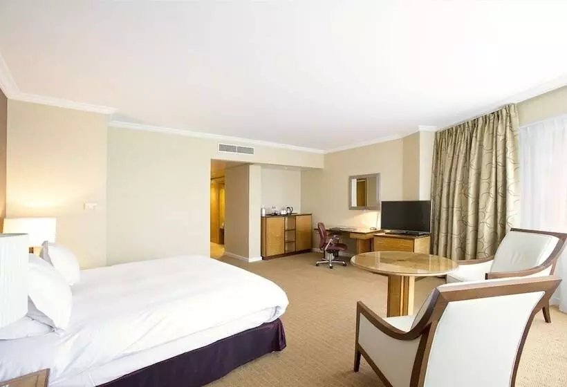 ファミリールーム, Hilton Paris Charles De Gaulle Airport