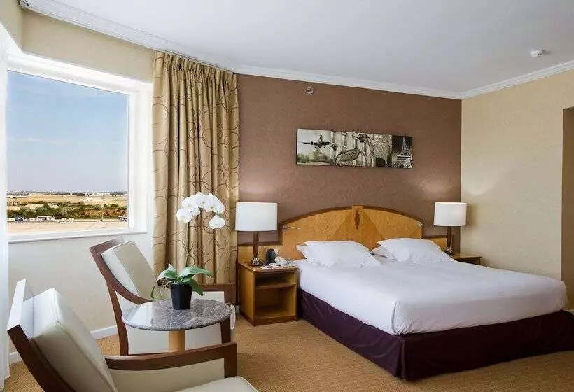 ファミリールーム, Hilton Paris Charles De Gaulle Airport
