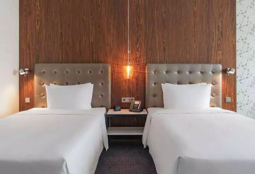 ファミリールーム, Hilton Paris Charles De Gaulle Airport