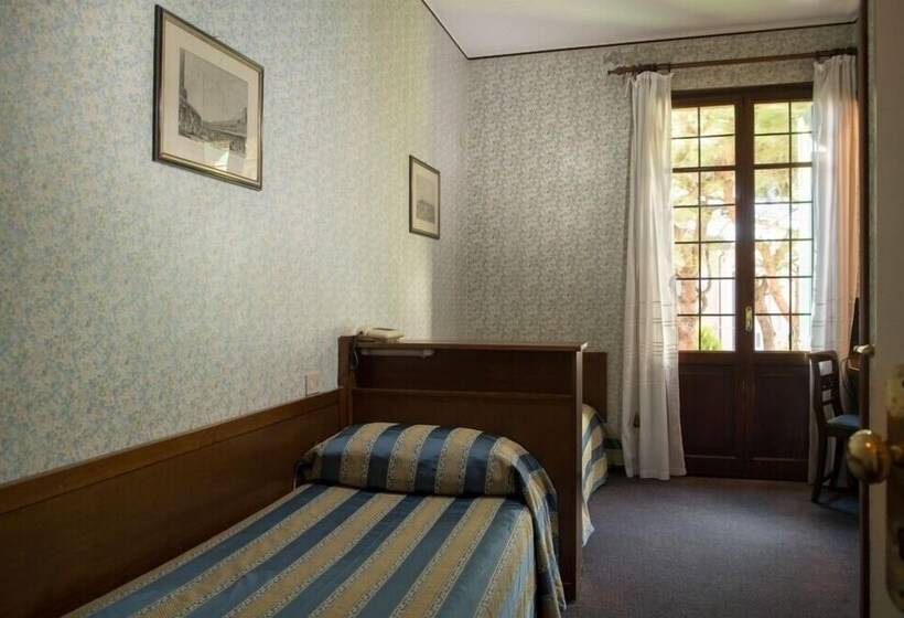 标准单人间, La Meridiana