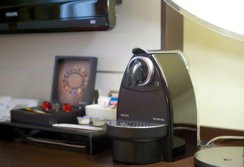 اتاق سوپریور, Mercure Napoli Centro Angioino