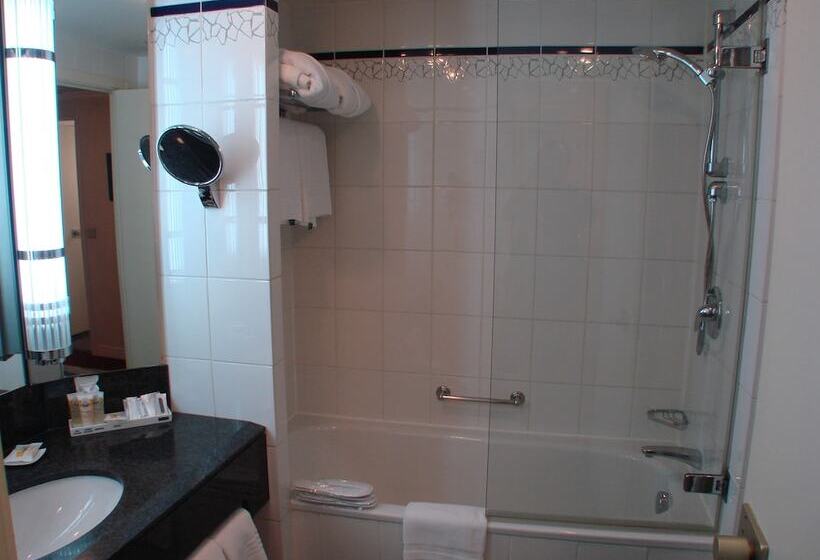 اتاق لوکس, Pullman Bucharest World Trade Center