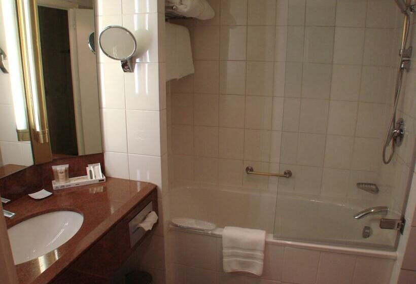 اتاق سوپریور, Pullman Bucharest World Trade Center