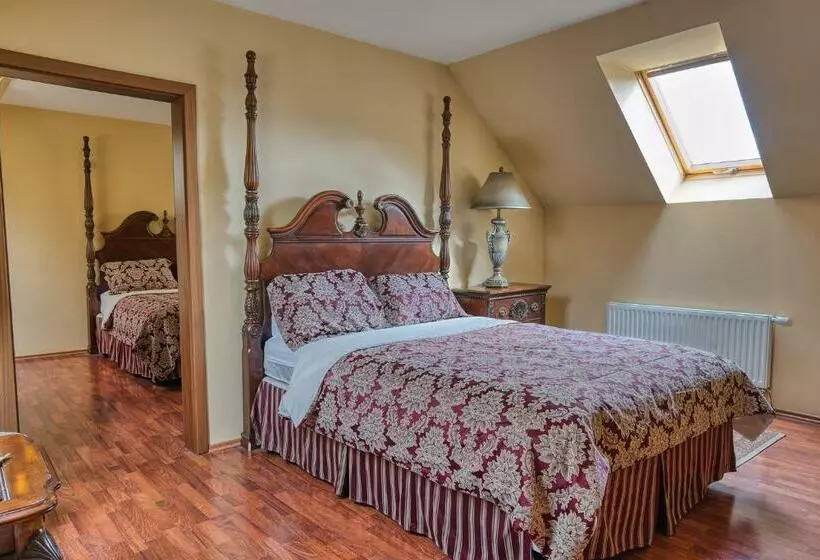 Suite 2 Quartos, Royal