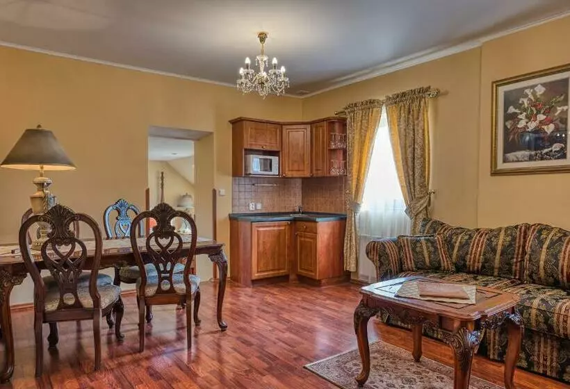 Apartamento 2 Quartos, Royal