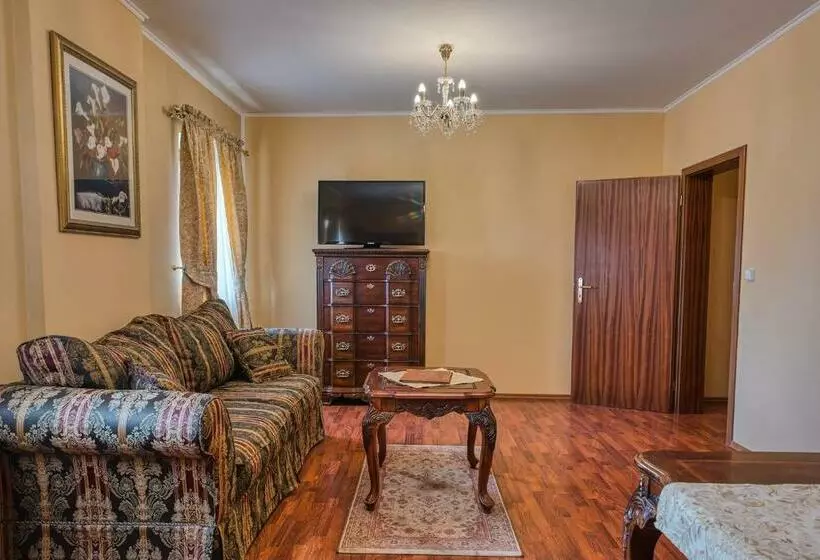 Apartamento 2 Quartos, Royal