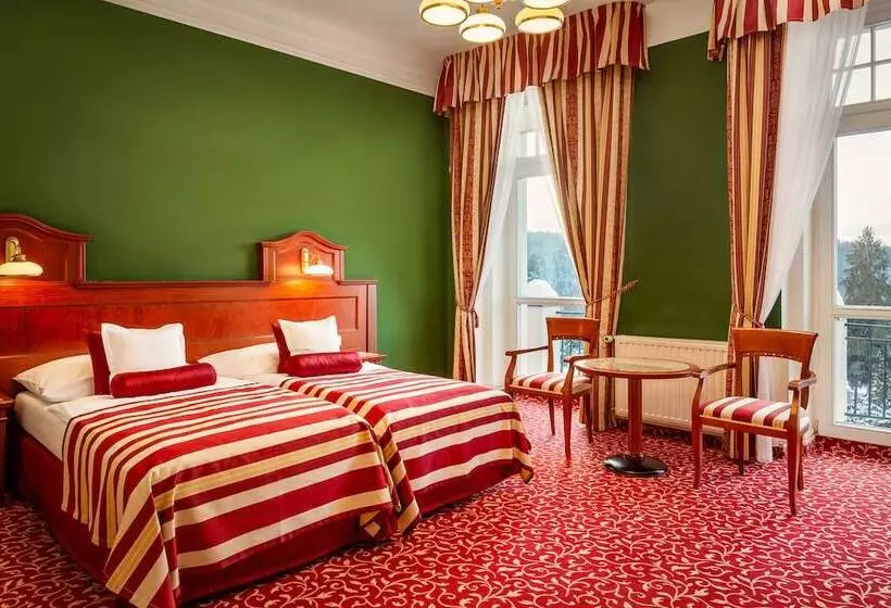 سوییت جونیور, Spa Hotel Imperial