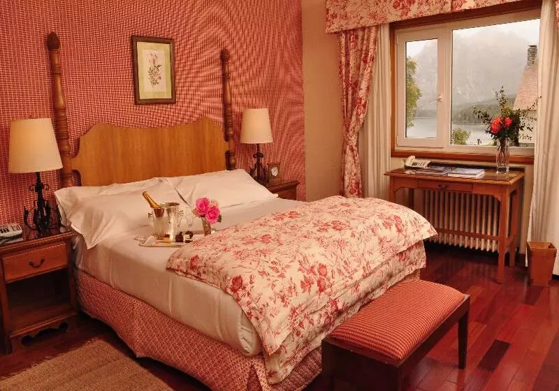 اتاق استاندارد با چشم‌انداز دریاچه, Llao Llao Resort, Golf Spa