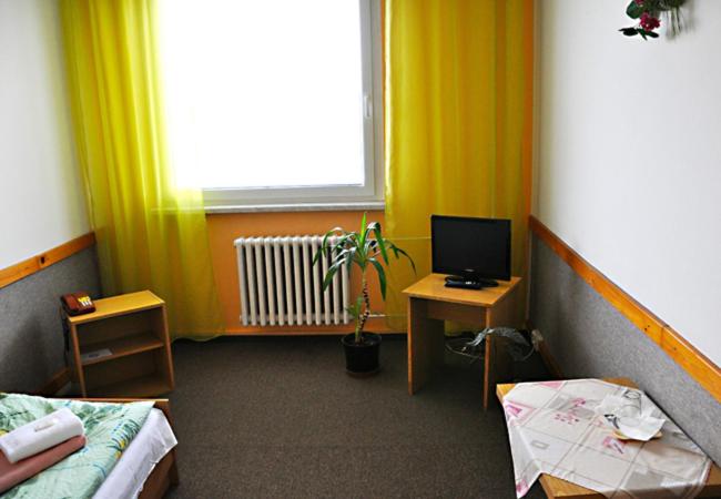 اتاق استاندارد یک نفره, Milotel