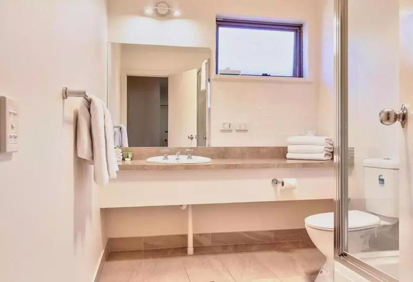 آپارتمان داخلی 2 خوابه, Blazing Stump Motel & Suites