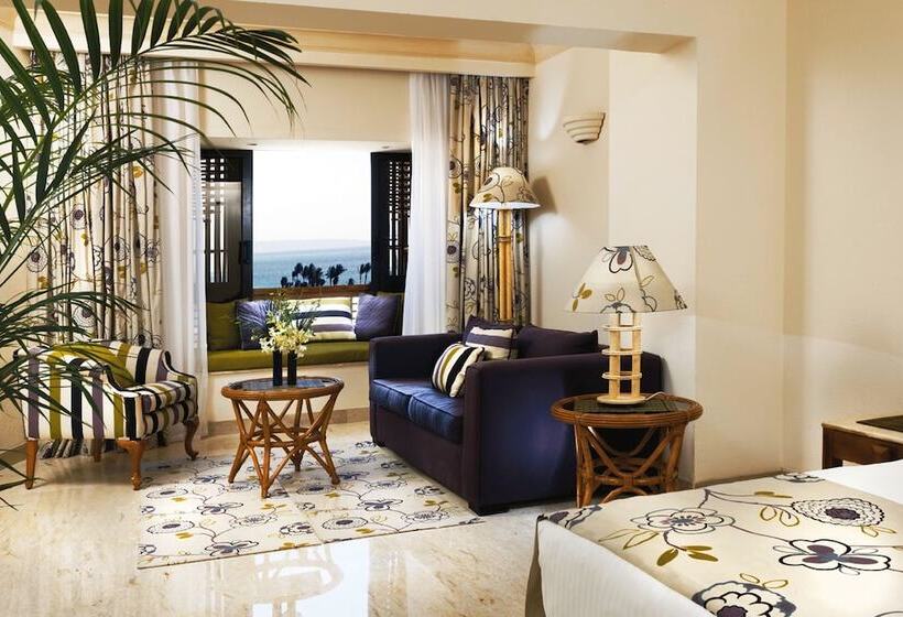 اتاق خانوادگی با چشمانداز جانبی دریا, Continental Hotel Hurghada