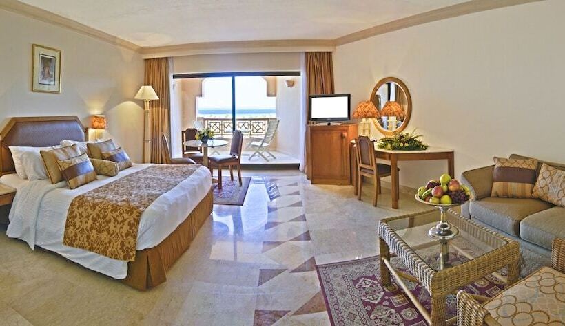 سوییت جونیور با چشمانداز دریا, Continental Hotel Hurghada
