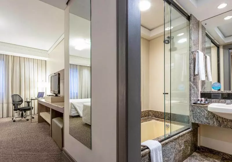 デラックスルーム, Grand Mercure Curitiba Rayon