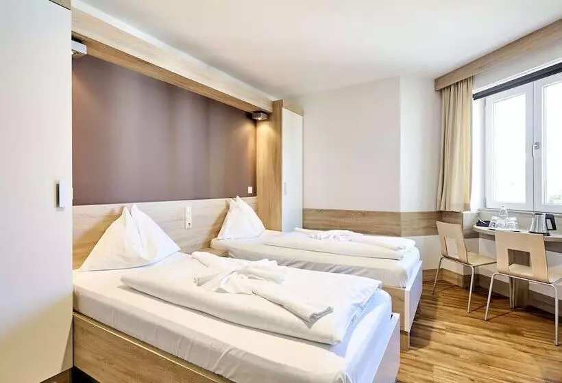 スタンダードルーム, Best Western Hotel Strasser
