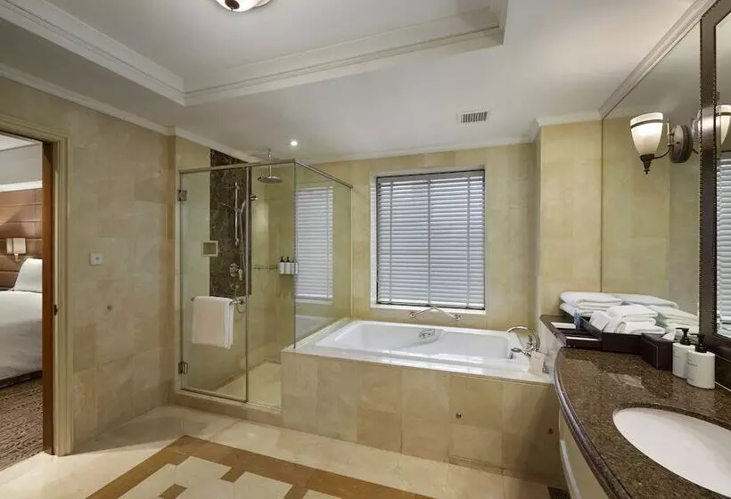 سوییت اجرایی, Intercontinental Kuala Lumpur By Ihg