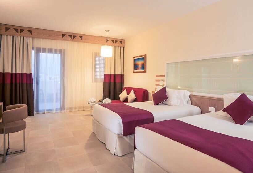 标准间带游泳池, Mercure Hurghada