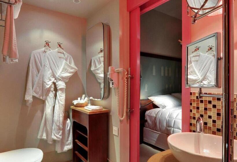 带大床的标准间, Mercure Hurghada