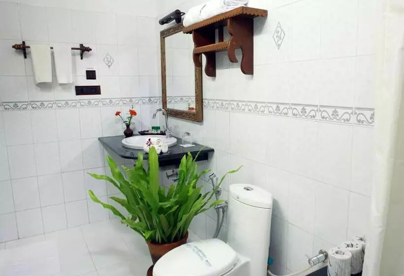 اتاق استاندارد سه نفره, Soma Palmshore