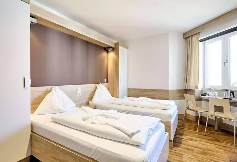 スタンダードルーム, Best Western Hotel Strasser
