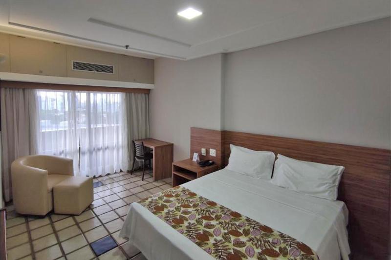 חדר אקזקיוטיב, Fiesta Bahia