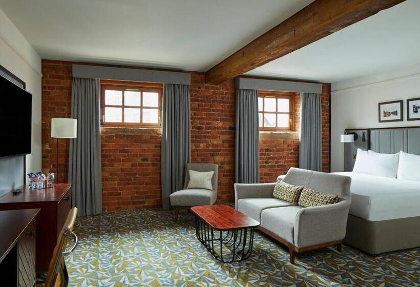 스탠다드 룸 킹사이즈 침대, Manchester Marriott Victoria & Albert