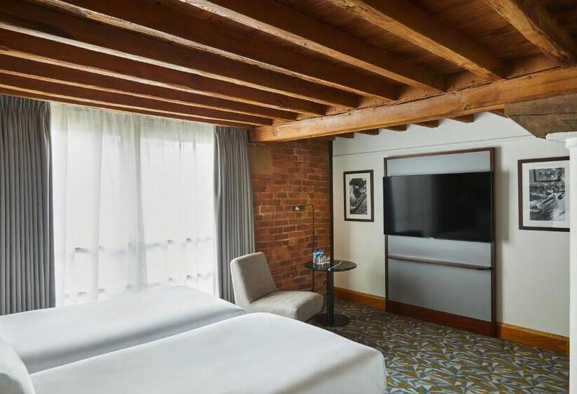스탠다드 룸, Manchester Marriott Victoria & Albert