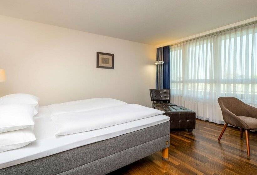 חדר סטנדרט, Mövenpick Hotel Nürnberg Airport