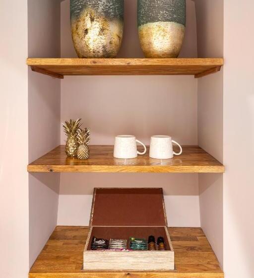 جناح ديلوكس, The Queen's Inn