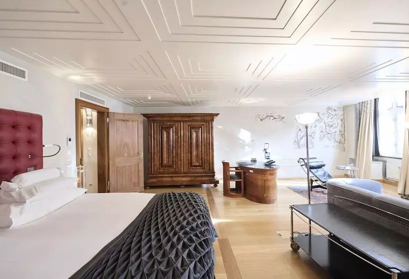 سوییت جونیور, Widder Hotel   Zurichs Luxury Hideaway