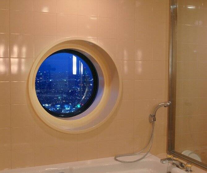 带观景的标准间, Yokohama Royal Park