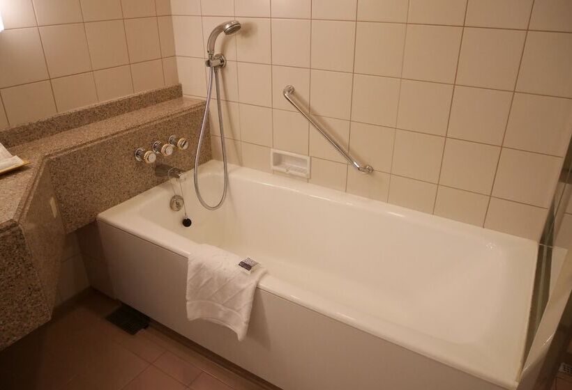 琮城市景观的豪华间, Yokohama Royal Park