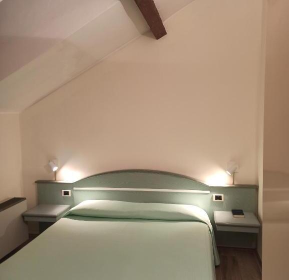 高级三人间, Miramare