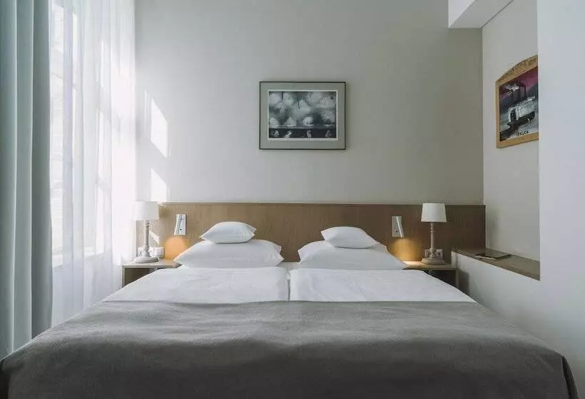 اتاق استاندارد, Art Hotel Wrocław