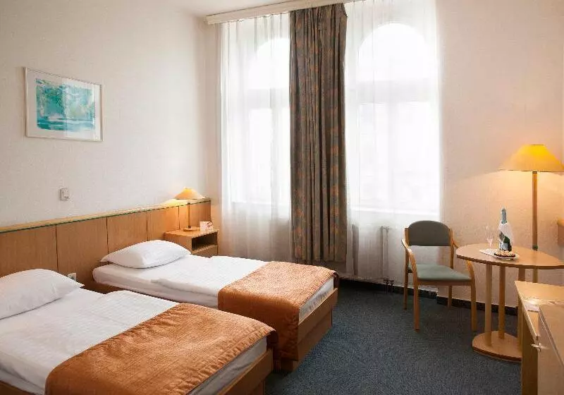 اتاق استاندارد, City Hotel Matyas