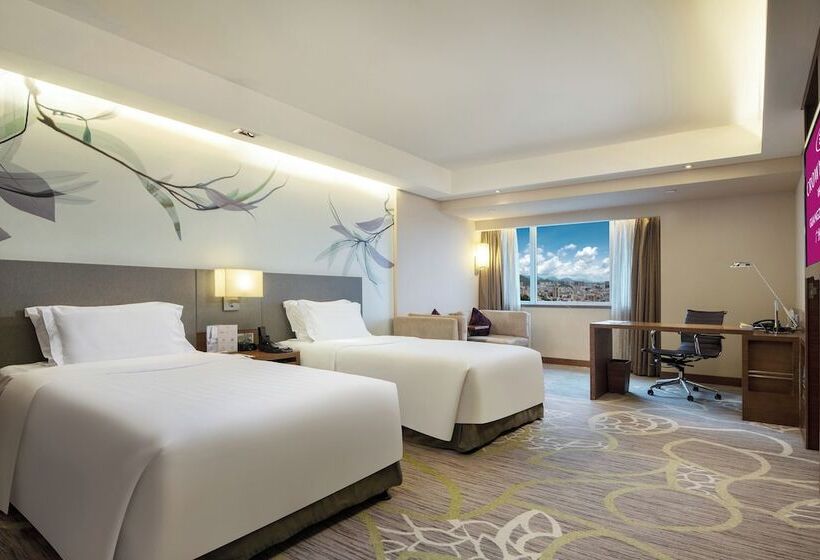 Premium Room City View, Crowne Plaza Guangzhou City Centre, An Ihg Hotel   Free Shuttle Between Hotel And Exhibition Center
