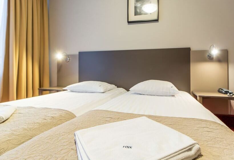 带阳台的标准单人间, New Skanpol