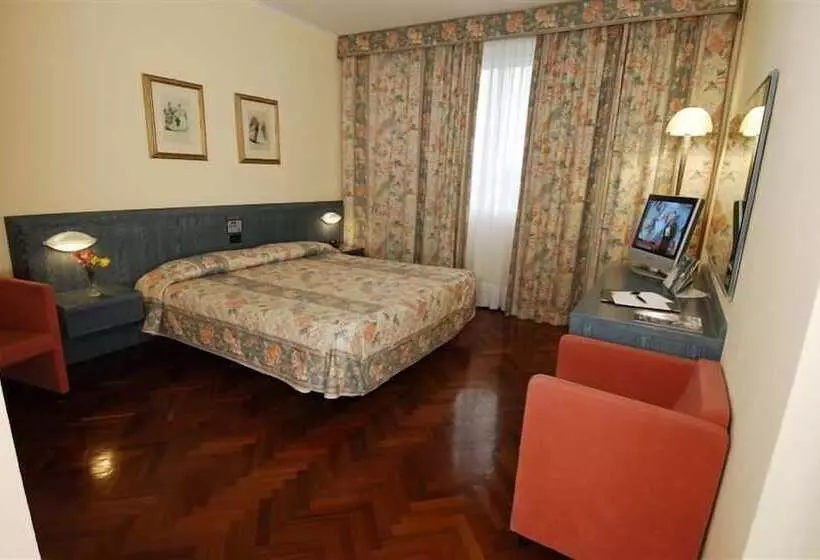 Juniorsviitti, Park Hotel Ripaverde