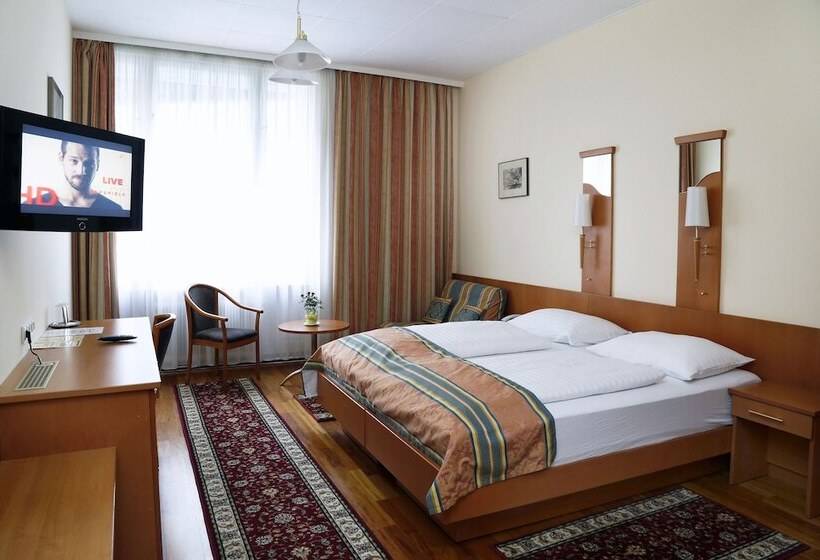 스탠다드 룸, Continental Hotel Pension