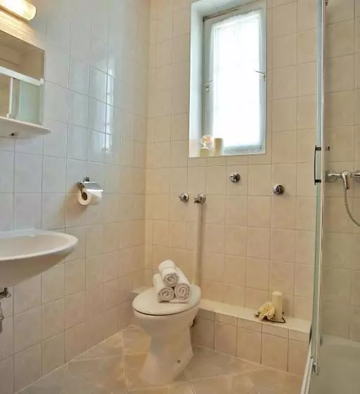 3-Bett-Standardzimmer, Rittinger
